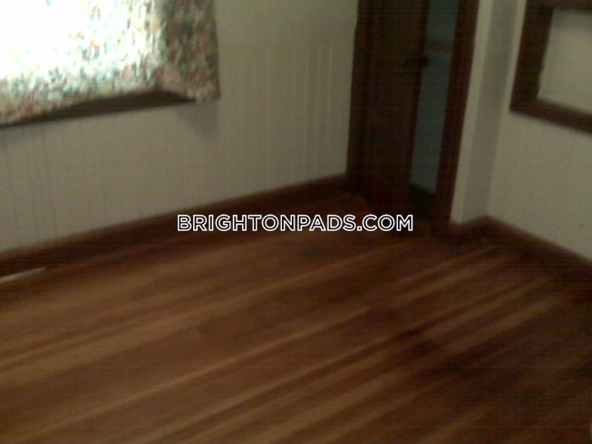 Boston - $3,800+ /mo