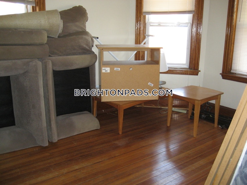 BOSTON - BRIGHTON - NORTH BRIGHTON - 4 Beds, 2 Baths - Image 1