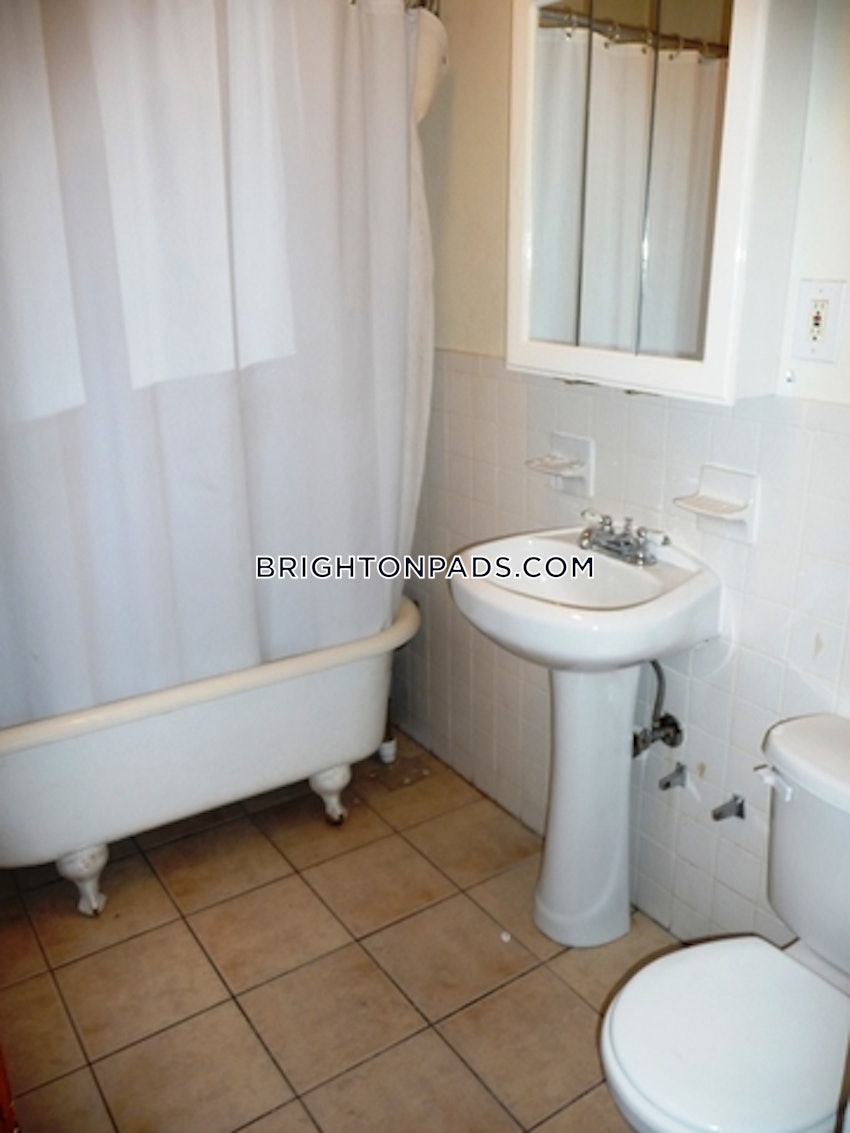 BOSTON - BRIGHTON - NORTH BRIGHTON - 4 Beds, 2 Baths - Image 15