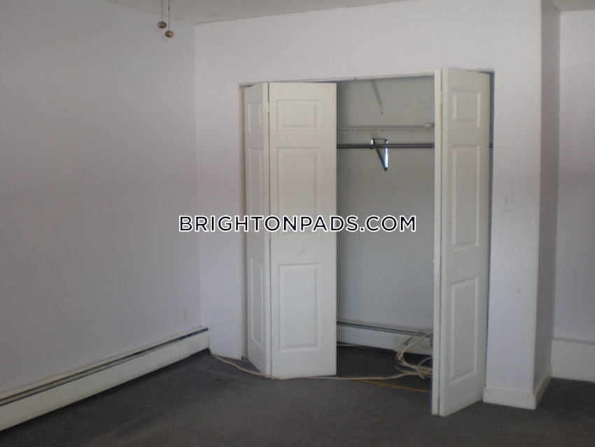 BOSTON - BRIGHTON - OAK SQUARE - 2 Beds, 1 Bath - Image 9