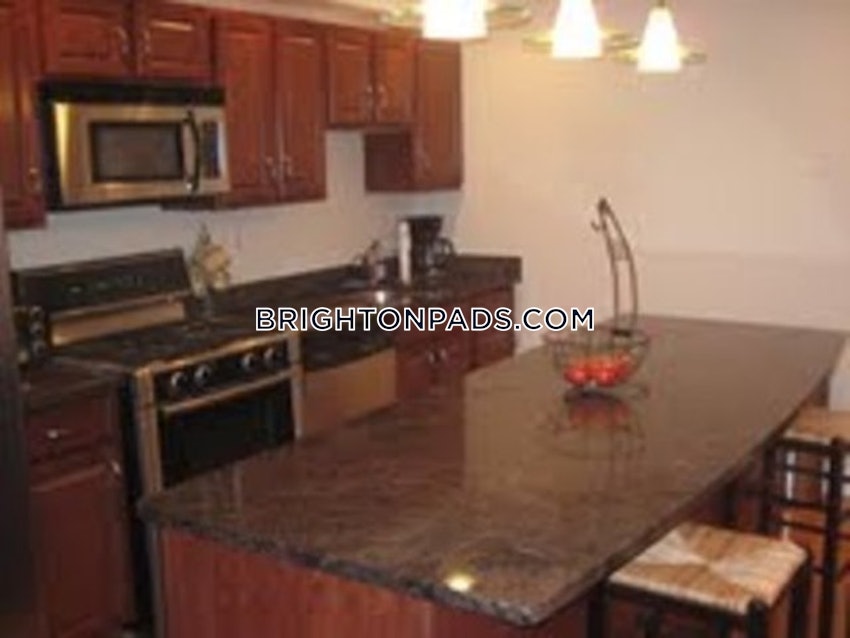 BOSTON - BRIGHTON - OAK SQUARE - 4 Beds, 2 Baths - Image 12