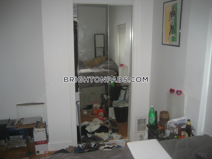 BOSTON - BRIGHTON - OAK SQUARE - 4 Beds, 2 Baths - Image 25