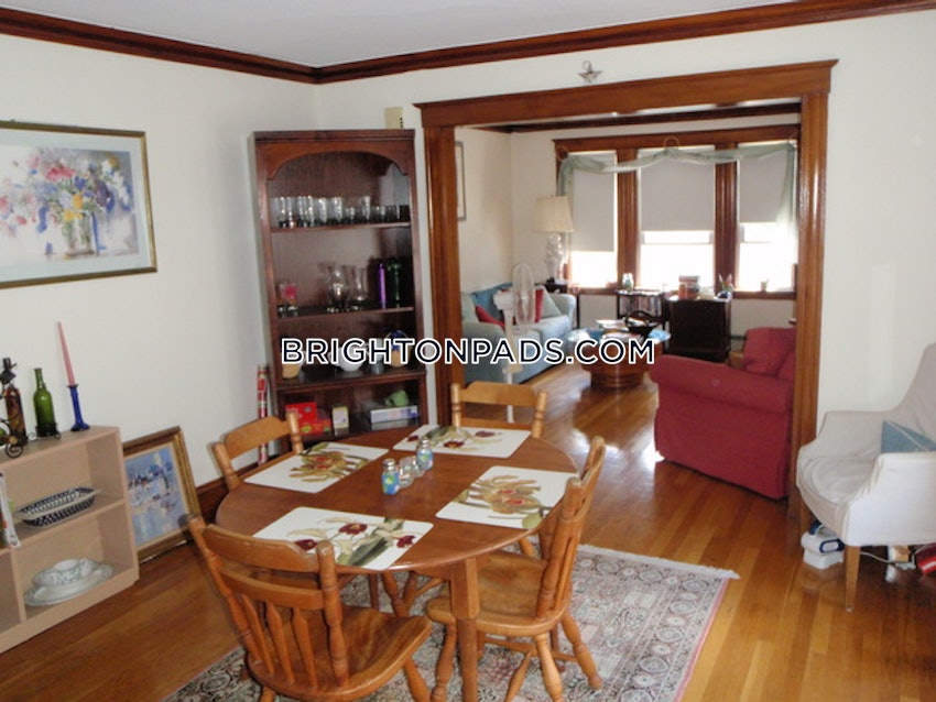 BOSTON - BRIGHTON - OAK SQUARE - 4 Beds, 2 Baths - Image 31