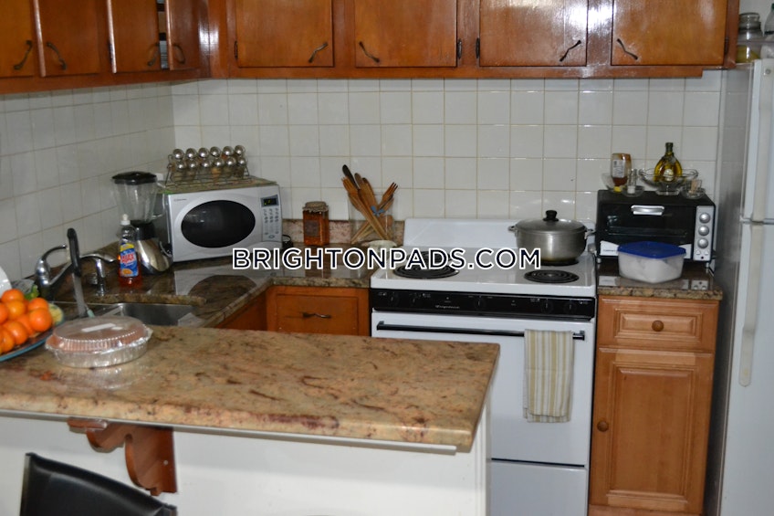 Boston - $2,500+ /month