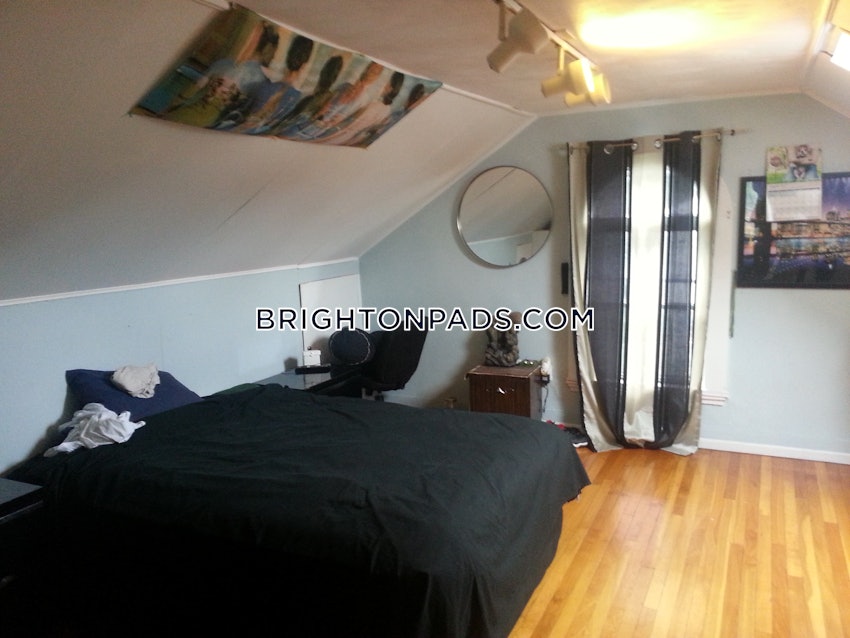 BOSTON - BRIGHTON - OAK SQUARE - 1 Bed, 2 Baths - Image 15
