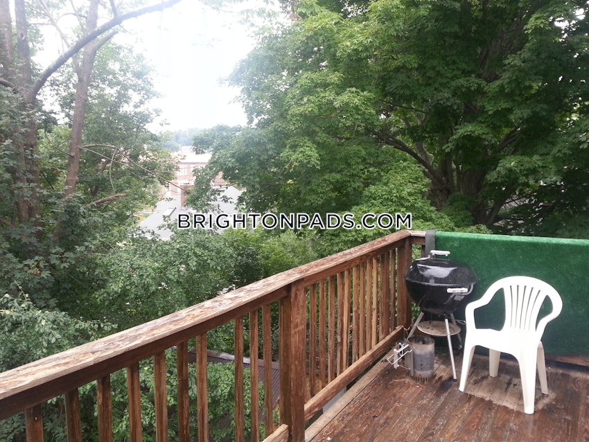 BOSTON - BRIGHTON - OAK SQUARE - 1 Bed, 2 Baths - Image 10