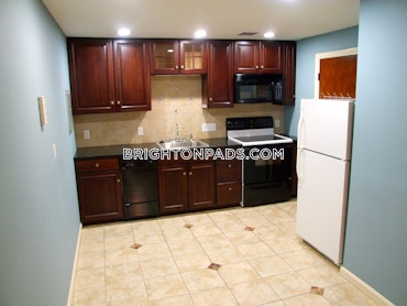 Boston - 2 Beds, 1 Baths