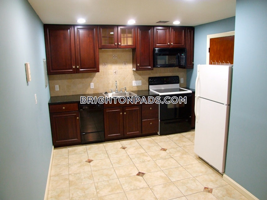 BOSTON - BRIGHTON - OAK SQUARE - 2 Beds, 1 Bath - Image 12