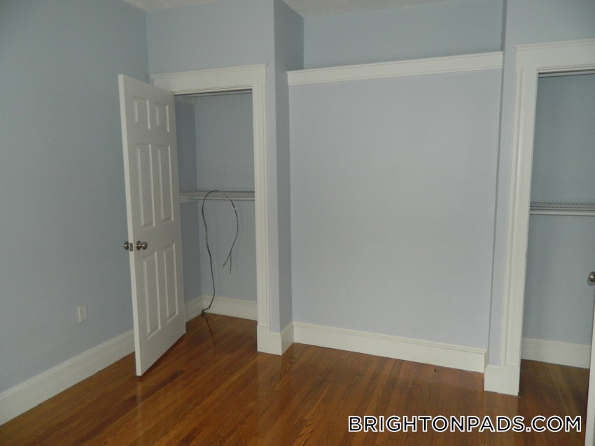 BOSTON - BRIGHTON - OAK SQUARE - 3 Beds, 1 Bath - Image 2