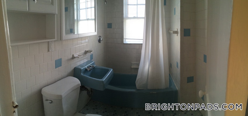 BOSTON - BRIGHTON - OAK SQUARE - 3 Beds, 1 Bath - Image 35