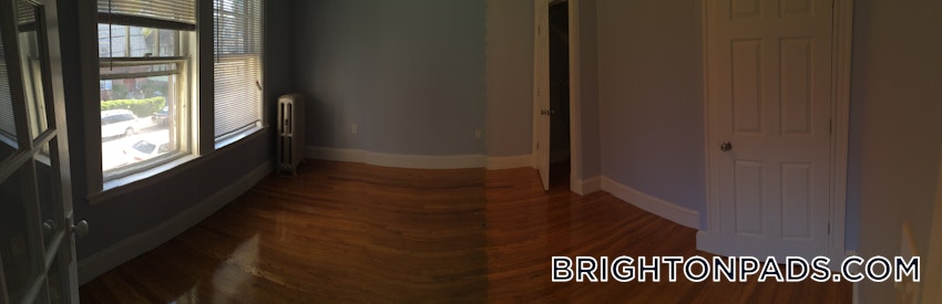 BOSTON - BRIGHTON - OAK SQUARE - 3 Beds, 1 Bath - Image 37