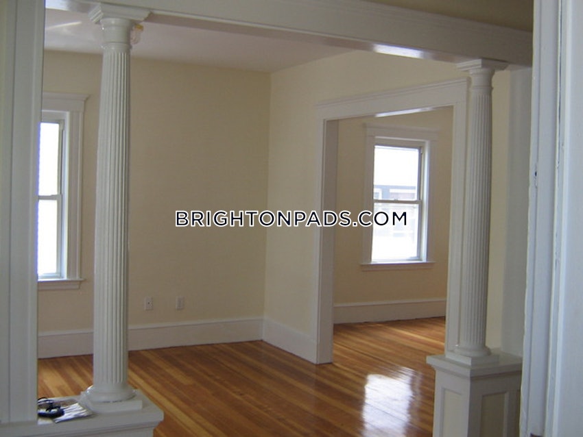 BOSTON - BRIGHTON - OAK SQUARE - 3 Beds, 1 Bath - Image 6