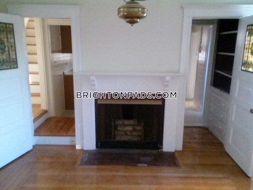 BOSTON - BRIGHTON - OAK SQUARE - 5 Beds, 3 Baths - Image 34