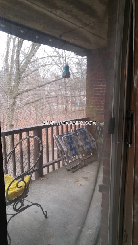 Kenrick St. Boston photo 28