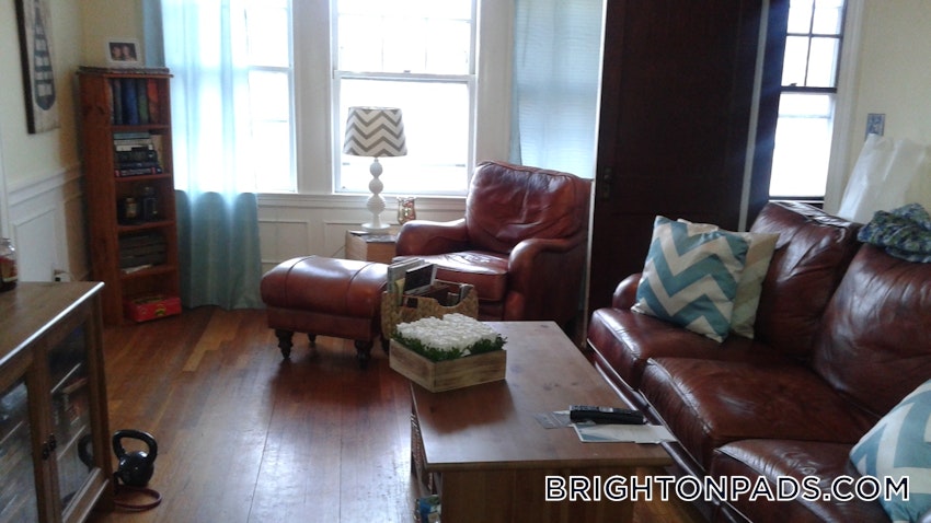 BOSTON - BRIGHTON - BRIGHTON CENTER - 3 Beds, 1 Bath - Image 3