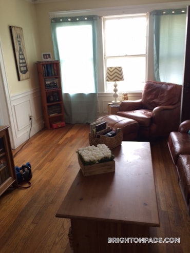 Brighton Center - Brighton, Boston, MA - 3 Beds, 1 Bath - $3,000 - ID#5573267