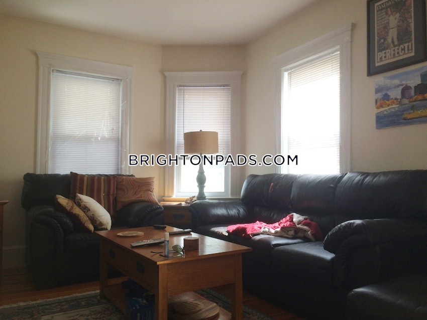 BOSTON - BRIGHTON - OAK SQUARE - 3 Beds, 1 Bath - Image 8