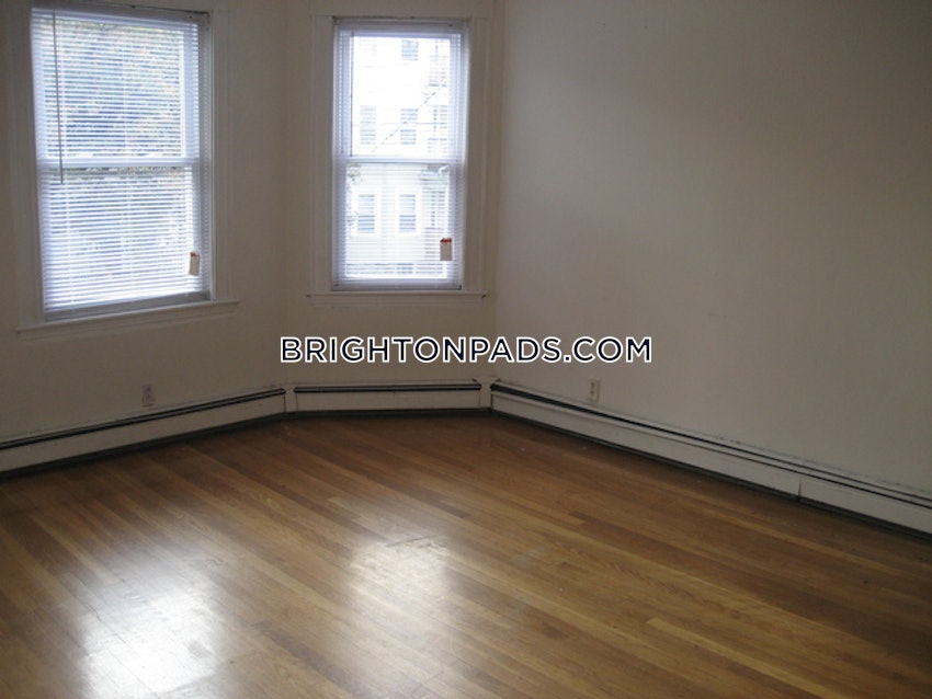 BOSTON - BRIGHTON- WASHINGTON ST./ ALLSTON ST. - 4 Beds, 2 Baths - Image 7