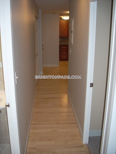 Boston - 2 Beds, 1 Baths