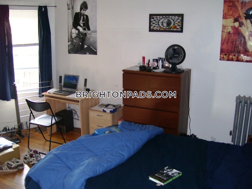 BOSTON - BRIGHTON- WASHINGTON ST./ ALLSTON ST. - 4 Beds, 2 Baths - Image 2