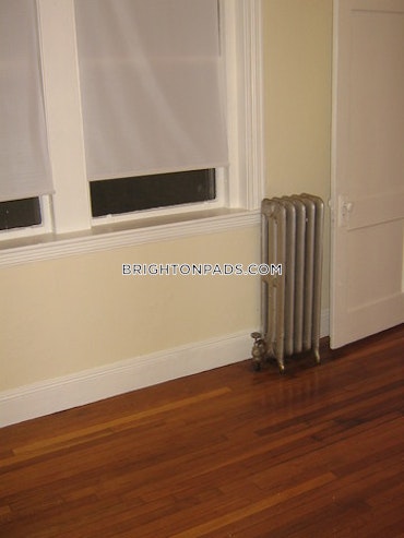 Boston - 2 Beds, 1 Baths