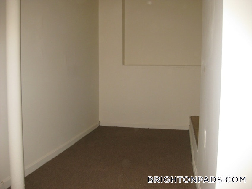 BOSTON - BRIGHTON- WASHINGTON ST./ ALLSTON ST. - 2 Beds, 1 Bath - Image 1