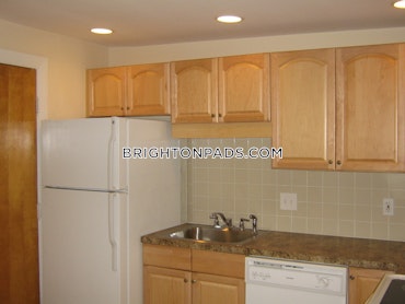 Boston - 2 Beds, 1 Baths