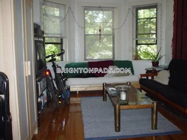 Boston - 4 Beds, 1 Baths