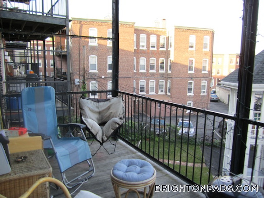 BOSTON - BRIGHTON- WASHINGTON ST./ ALLSTON ST. - 4 Beds, 2 Baths - Image 4