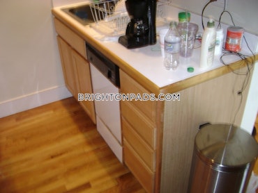 Boston - 1 Beds, 1 Baths