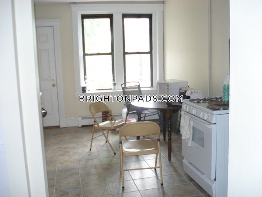 BOSTON - BRIGHTON- WASHINGTON ST./ ALLSTON ST. - 4 Beds, 1 Bath - Image 10