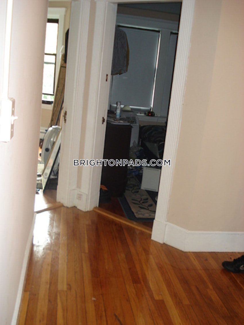 BOSTON - BRIGHTON- WASHINGTON ST./ ALLSTON ST. - 4 Beds, 1 Bath - Image 16