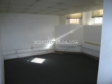 Boston - 1 Beds, 1 Baths