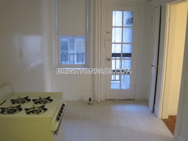 Boston - 2 Beds, 1 Baths