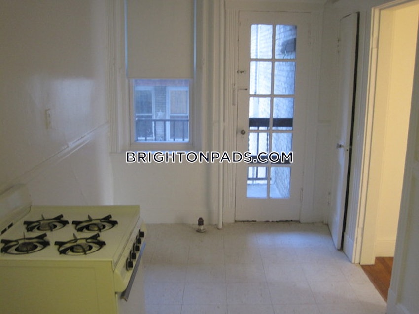 BOSTON - ALLSTON/BRIGHTON BORDER - 2 Beds, 1 Bath - Image 8