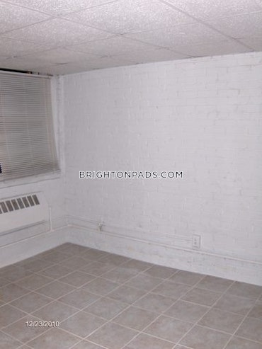 Boston - 1 Beds, 1 Baths