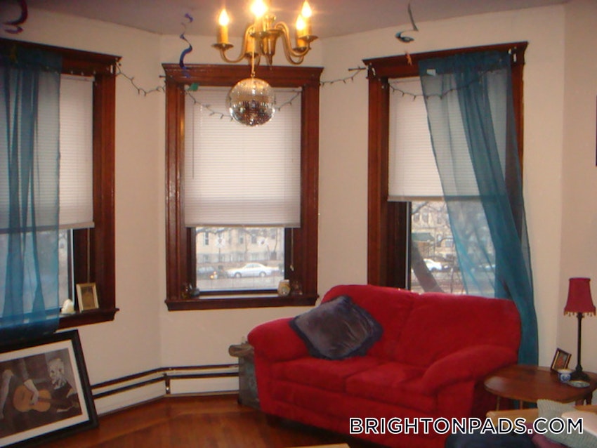 BOSTON - BRIGHTON- WASHINGTON ST./ ALLSTON ST. - 2 Beds, 1 Bath - Image 1