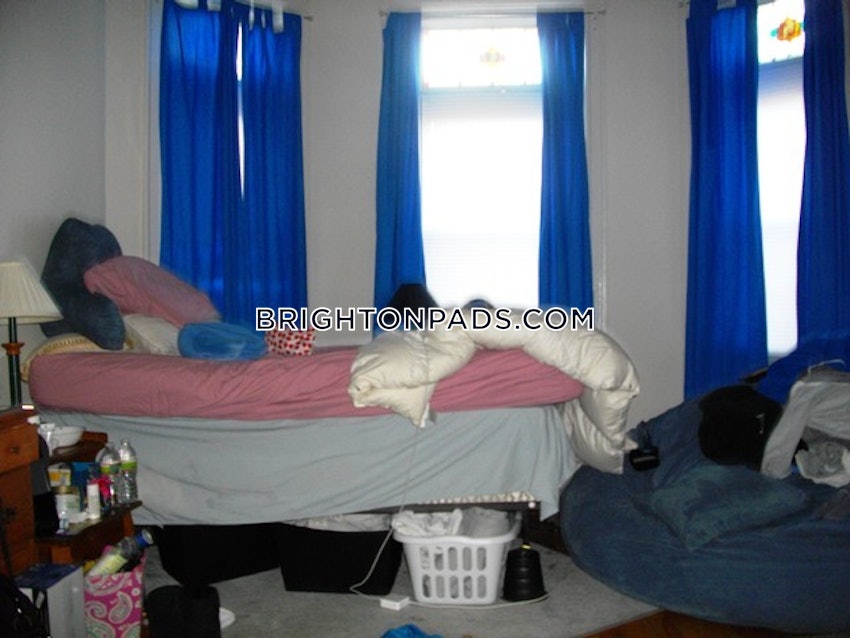 BOSTON - BRIGHTON- WASHINGTON ST./ ALLSTON ST. - 2 Beds, 1 Bath - Image 7