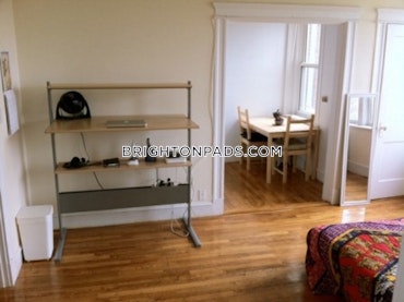 Boston - 0 Beds, 1 Baths