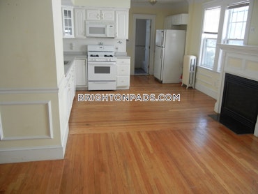 Boston - 4 Beds, 2 Baths