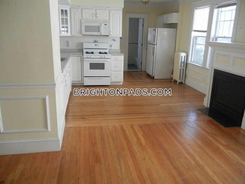 BOSTON - BRIGHTON- WASHINGTON ST./ ALLSTON ST. - 4 Beds, 2 Baths - Image 1