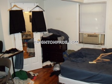 Boston - 2 Beds, 1 Baths