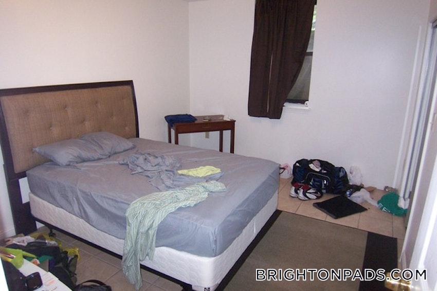 BOSTON - BRIGHTON- WASHINGTON ST./ ALLSTON ST. - 3 Beds, 2 Baths - Image 9