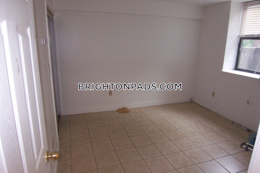 BOSTON - BRIGHTON- WASHINGTON ST./ ALLSTON ST. - 3 Beds, 2 Baths - Image 7