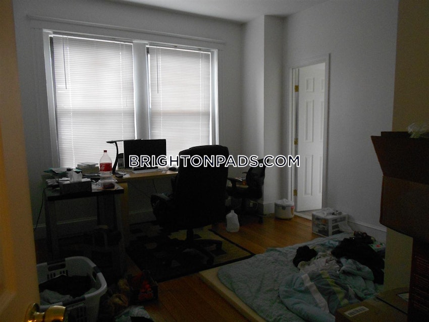 BOSTON - BRIGHTON- WASHINGTON ST./ ALLSTON ST. - 4 Beds, 2 Baths - Image 13