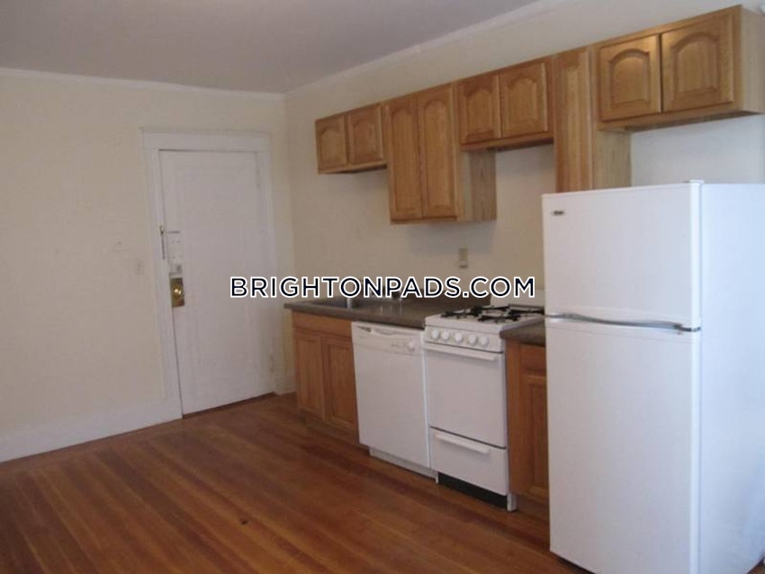 BOSTON - BRIGHTON- WASHINGTON ST./ ALLSTON ST. - 2 Beds, 1 Bath - Image 4