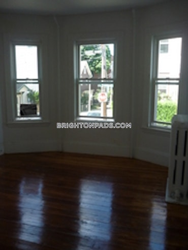 Boston - 1 Beds, 1 Baths