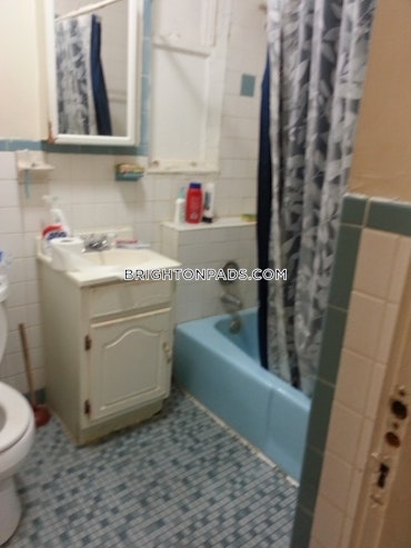 Boston - 1 Beds, 1 Baths