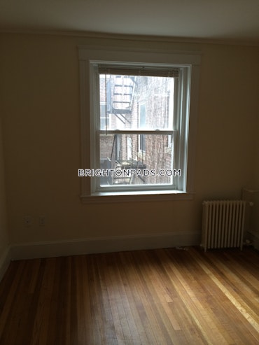 Boston - 2 Beds, 1 Baths