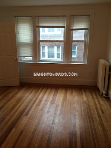 Boston - 2 Beds, 1 Baths